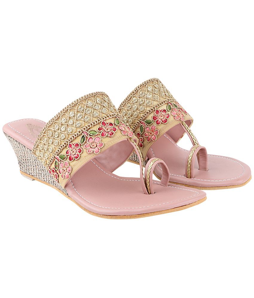     			Shoetopia Girls Pink Heels