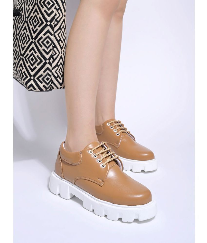     			Shoetopia - Brown Women's Sneakers