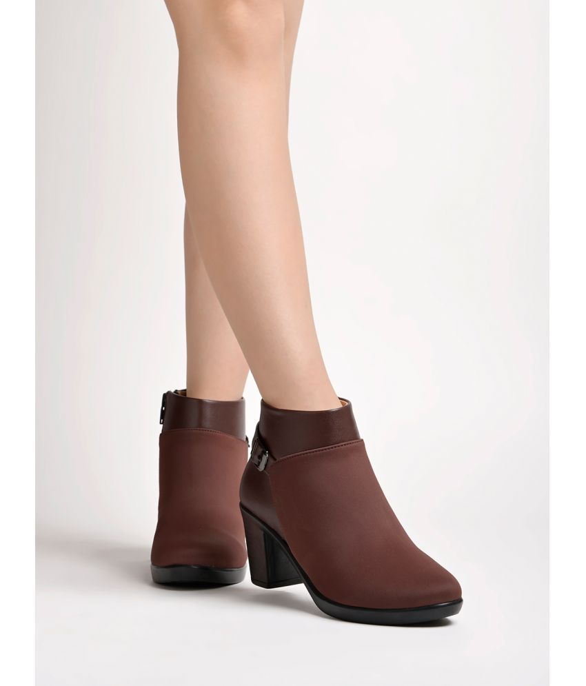     			Shoetopia Brown Women's Ankle Length Boots