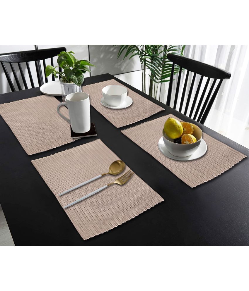     			HOMETALES PVC Abstract Printed Rectangle Table Mats ( 45 cm x 30 cm ) Pack of 4 - Gold