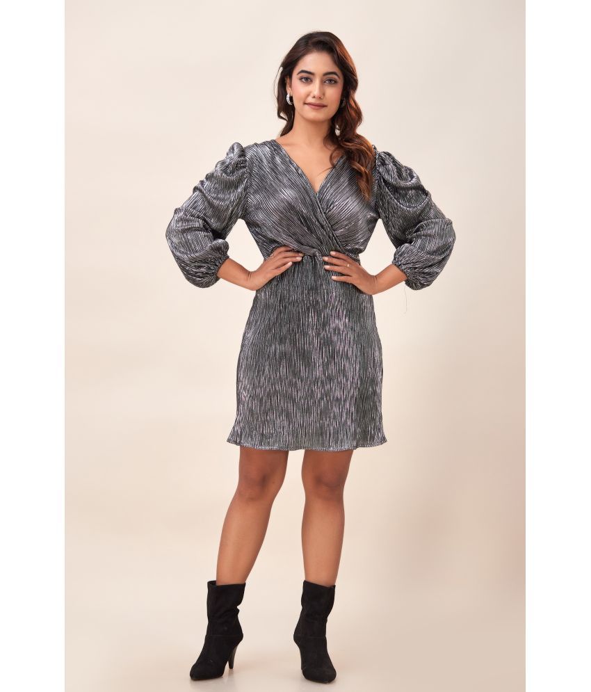     			NeshamaKurti Polyester Printed Above Knee Women's Wrap Dress - Silver ( Pack of 1 )