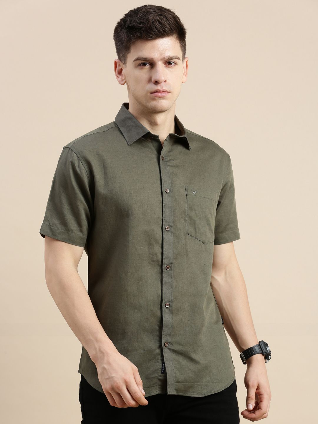     			Showoff Cotton Blend Regular Fit Solids Half Sleeves Men's Casual Shirt - Olive ( Pack of 1 )