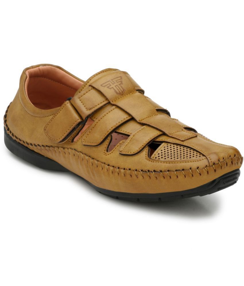     			Fashion Victim - Gold Men's Sandals