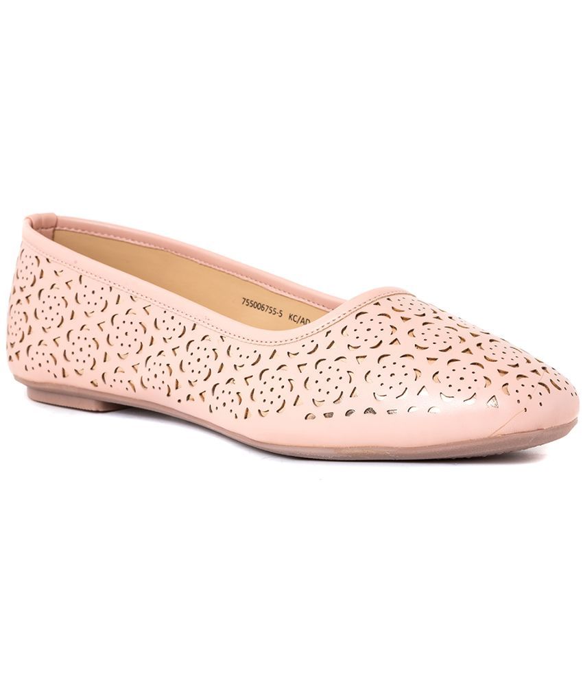     			KHADIM - Pink Women's Casual Ballerinas