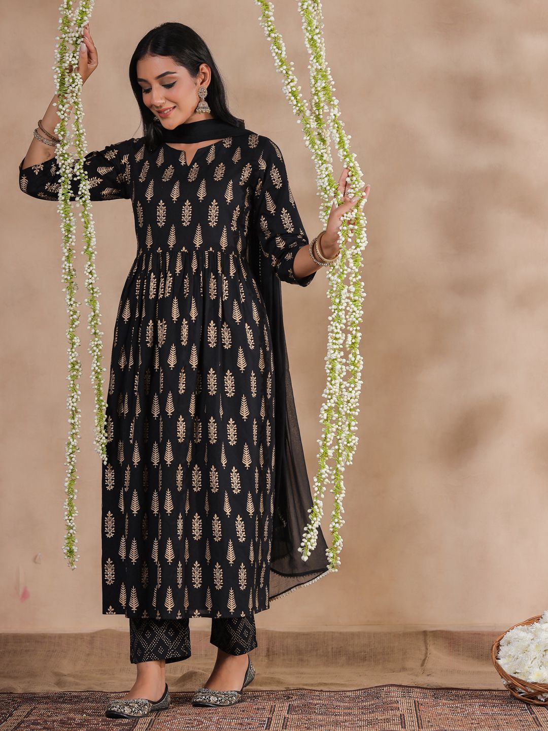     			Anubhutee Cotton Printed Kurti With Palazzo Women's Stitched Salwar Suit - Black ( Pack of 1 )