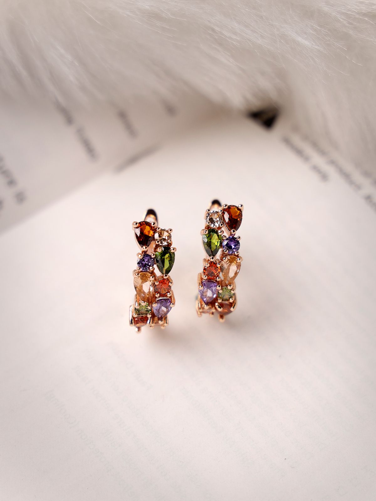     			Scintillare by Sukkhi Multicolor Hoops Earrings ( Pack of 1 )
