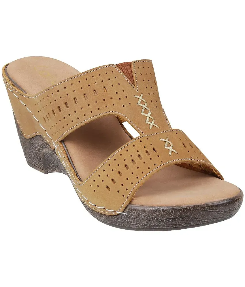 Catwalk outlet wedges snapdeal