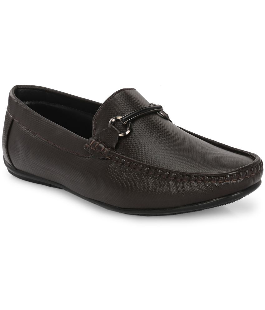     			Leeport Brown Men's Penny