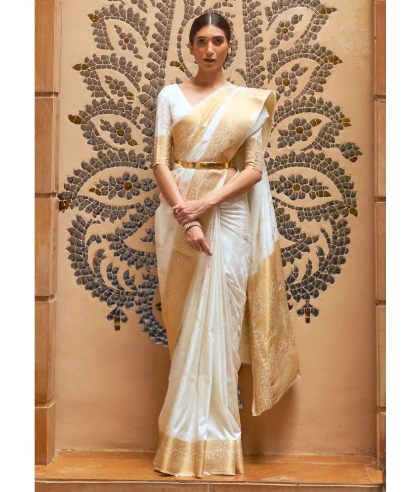     			Rangita Women Kasavu Self Design Silk Saree with Blouse Piece - White