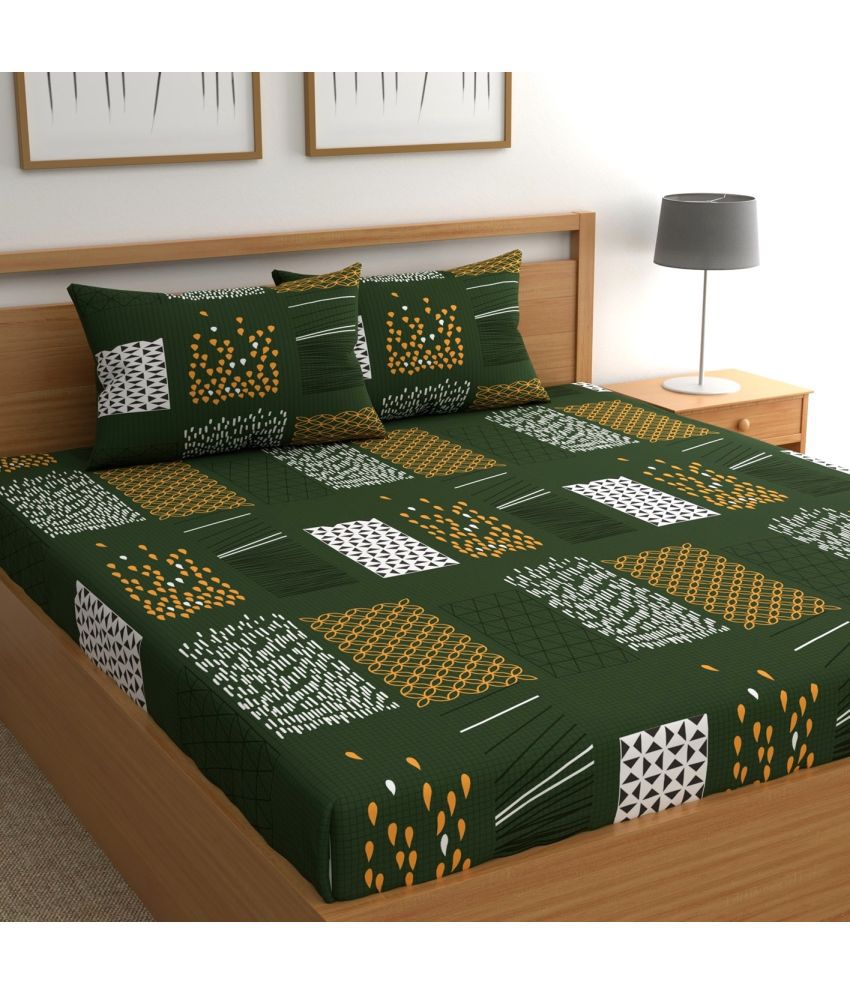     			chhavi india Poly Cotton Abstract Double Bedsheet with 2 Pillow Covers - Green