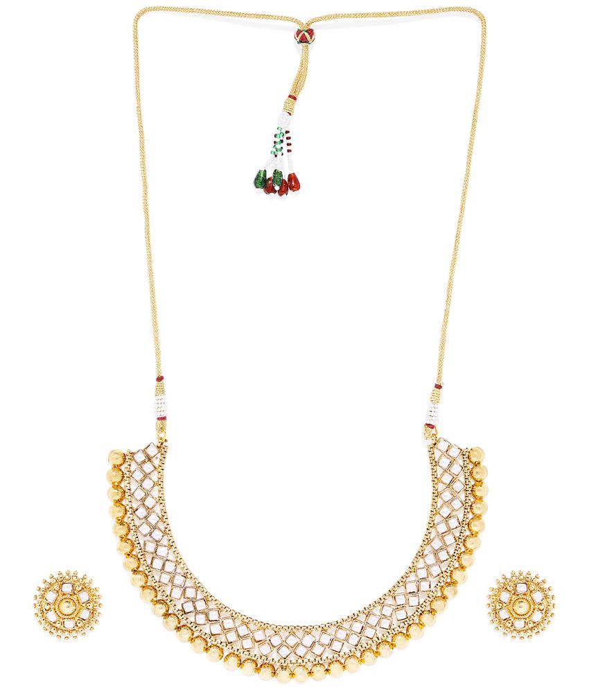     			PUJVI White Alloy Necklace Set ( Pack of 1 )