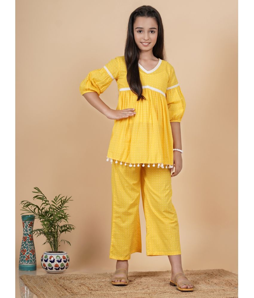     			TUNIYA Yellow Cotton Blend Girls Kurta and Pant Set ( Pack of 1 )