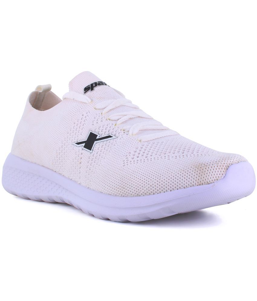     			Sparx SM 679 White Men's Sports Running Shoes