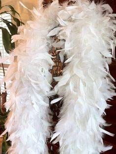     			Kaku Fancy Dresses Fluffy Feather Boa Stole,Fashion Show/Bachelorette Party Dress Up Scarf/Retro Theme/Boa Party Prop/Party Favour -White, Free Size, for Boys & Girls