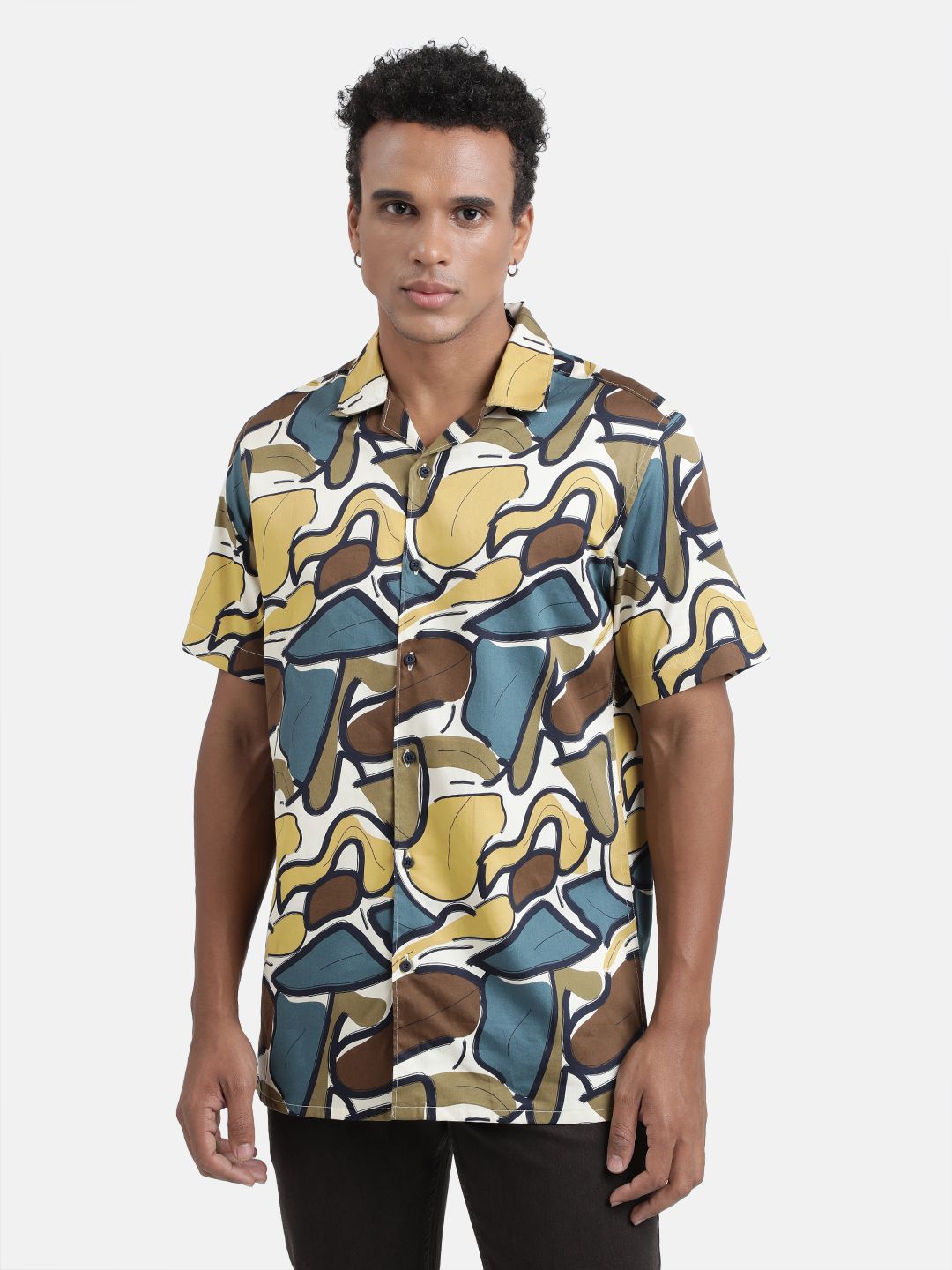     			Bene Kleed Abstract Printed Cuban Collar Pure Cotton Casual Shirt