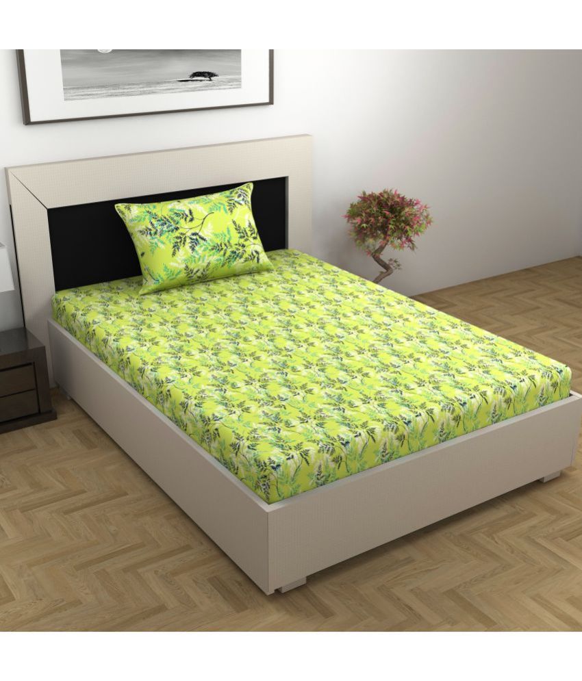     			DIVINE CASA Cotton Nature Single Size Bedsheet with 1 Pillow Cover - Green