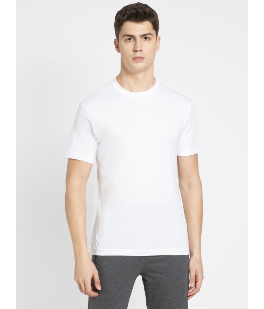     			Jockey 2714 Men's Super Combed Cotton Rich Solid Round Neck T-Shirt - White