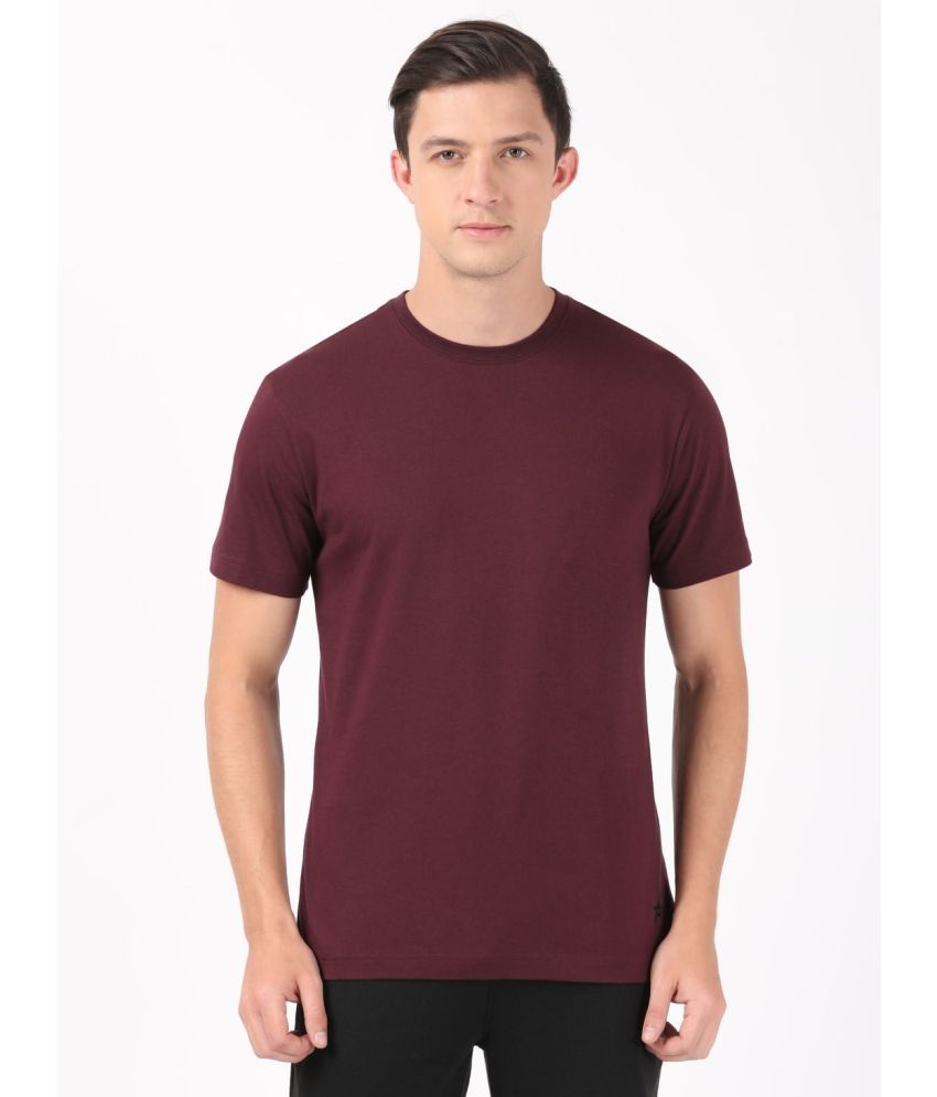     			Jockey 2714 Men's Super Combed Cotton Rich Solid Round Neck T-Shirt - Wine Tasting