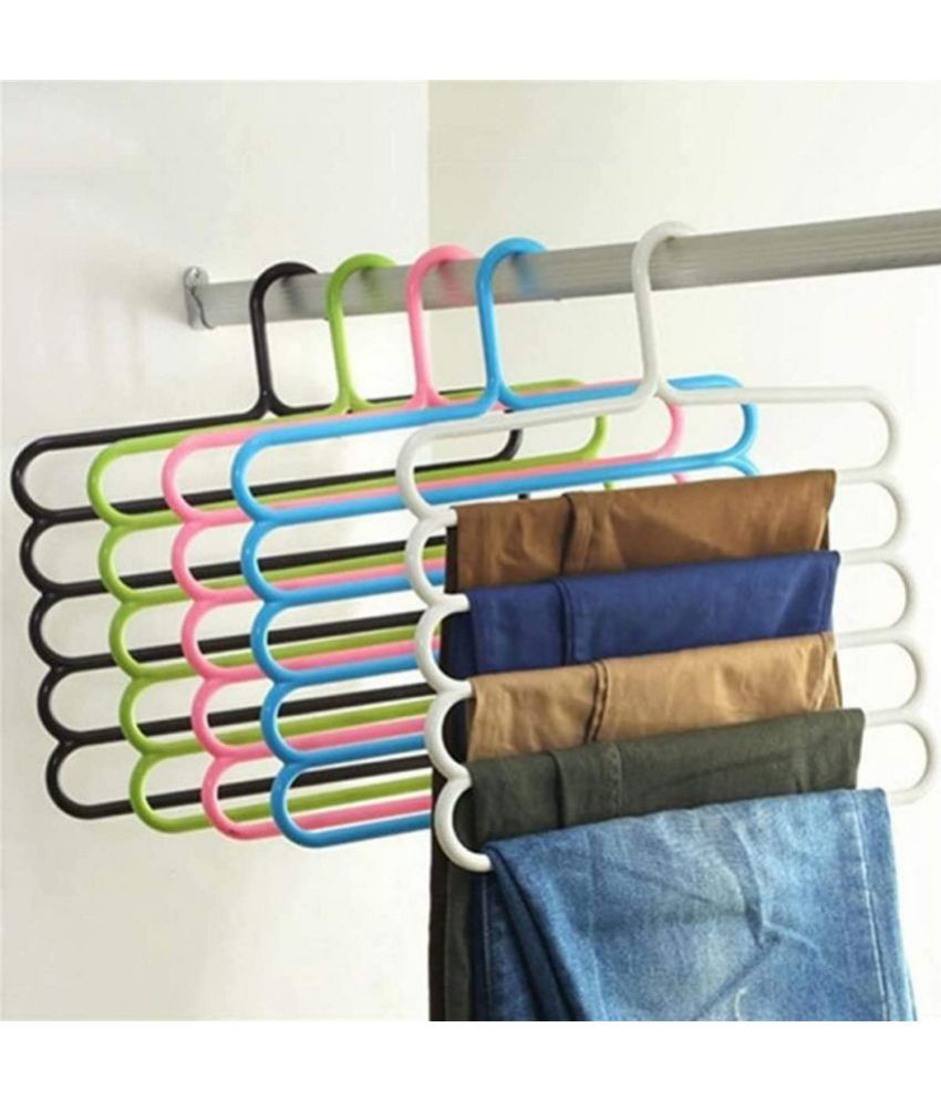     			Home Lane Plastic Standard Clothes Hangers ( Pack of 5 )