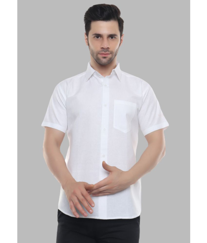     			SWADESHI COLLECTION 100% Cotton Regular Fit Solids Half Sleeves Men's Casual Shirt - White ( Pack of 1 )