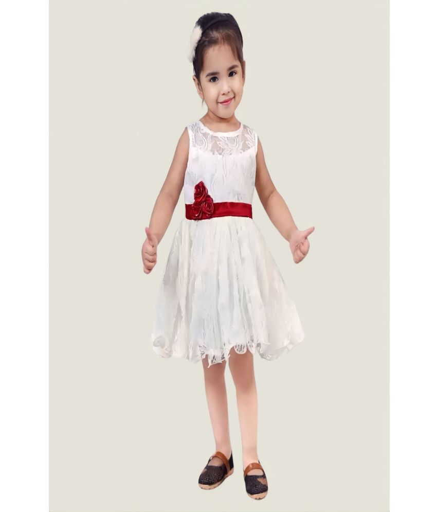     			YouKnight White & Red Rayon Girls Frock ( Pack of 1 )