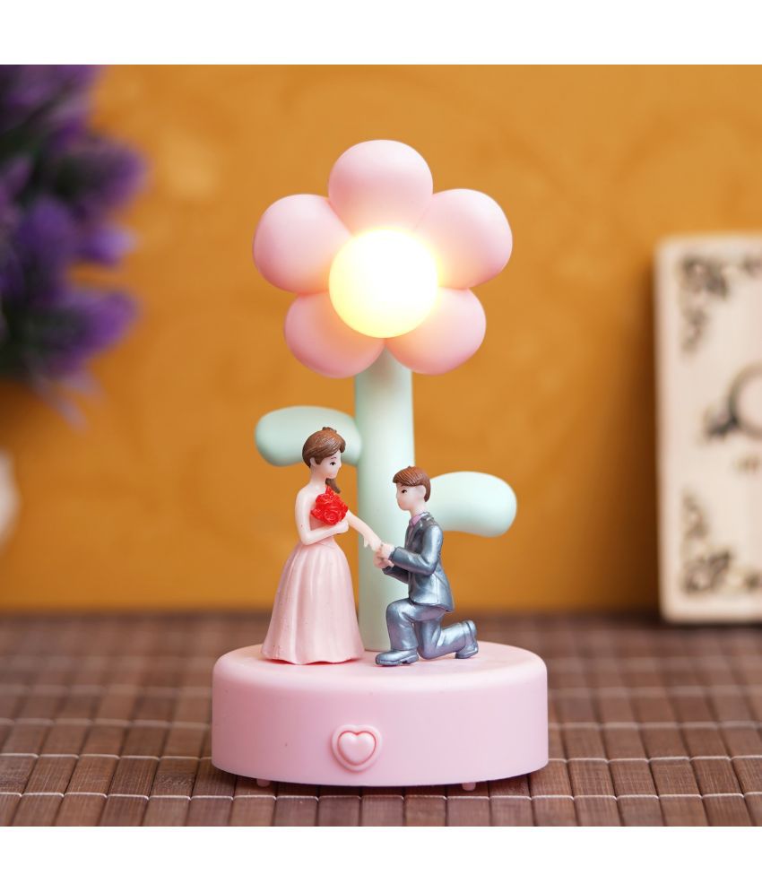     			eCraftIndia Multicolor Resin Couple Figurine