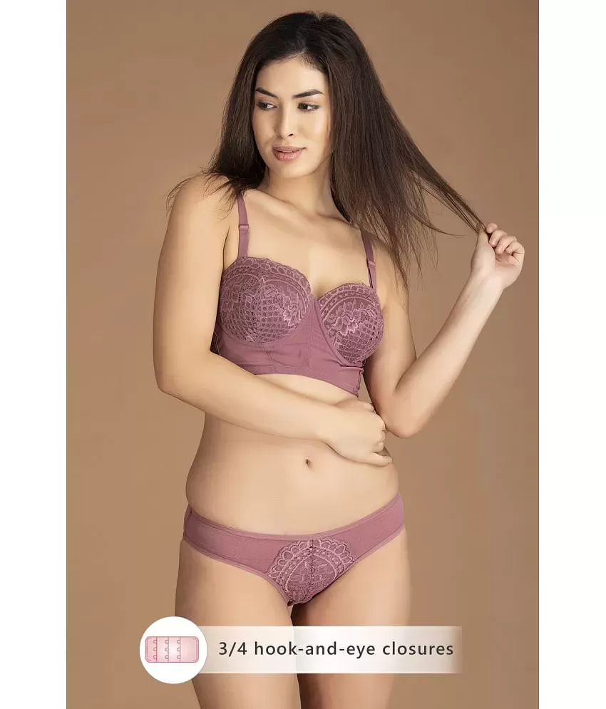 Clovia Pink Lace Heavily Padded Women's Bralette Bra ( Pack of 1 ) - Buy  Clovia Pink Lace Heavily Padded Women's Bralette Bra ( Pack of 1 ) Online  at Best Prices in India on Snapdeal