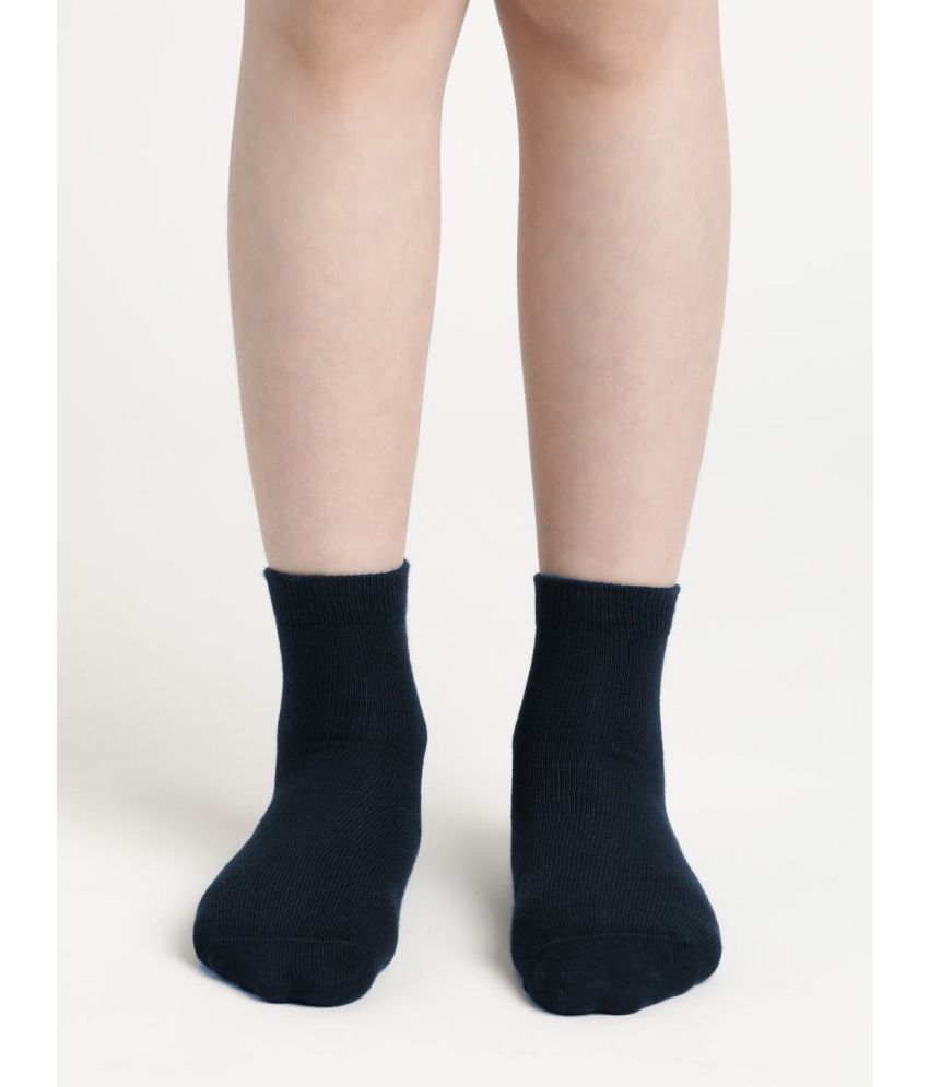     			Jockey 7801 Unisex Kid's Compact Cotton Solid Ankle Length Socks With Stay Fresh Treatment - Navy