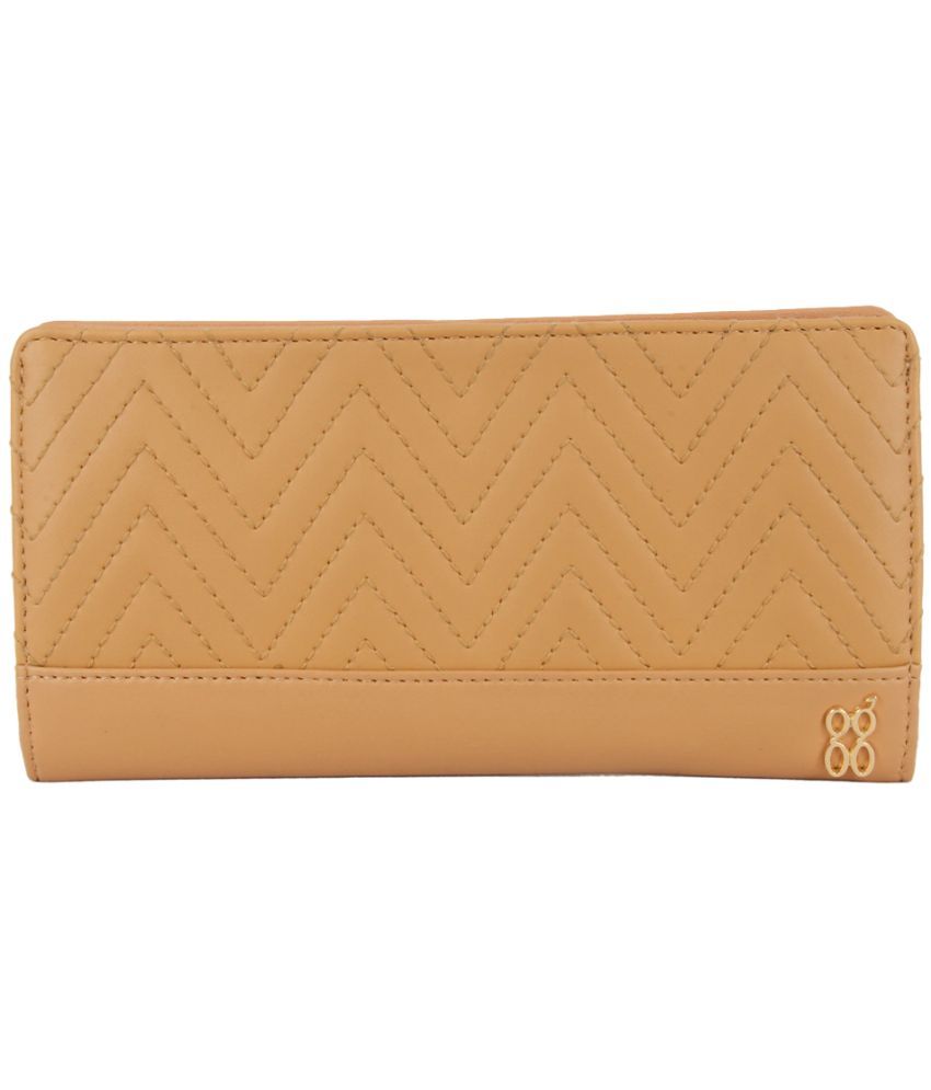     			Baggit PU Beige Women's Bi Fold Wallet ( Pack of 1 )