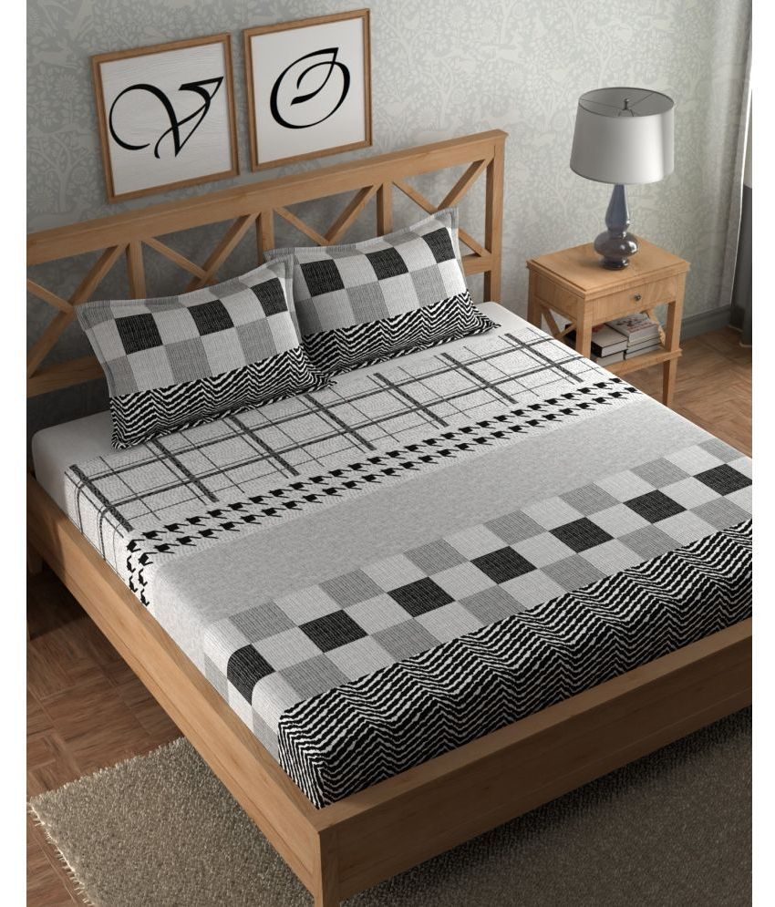     			CG HOMES Microfiber Geometric 1 Double Bedsheet with 2 Pillow Covers - Gray