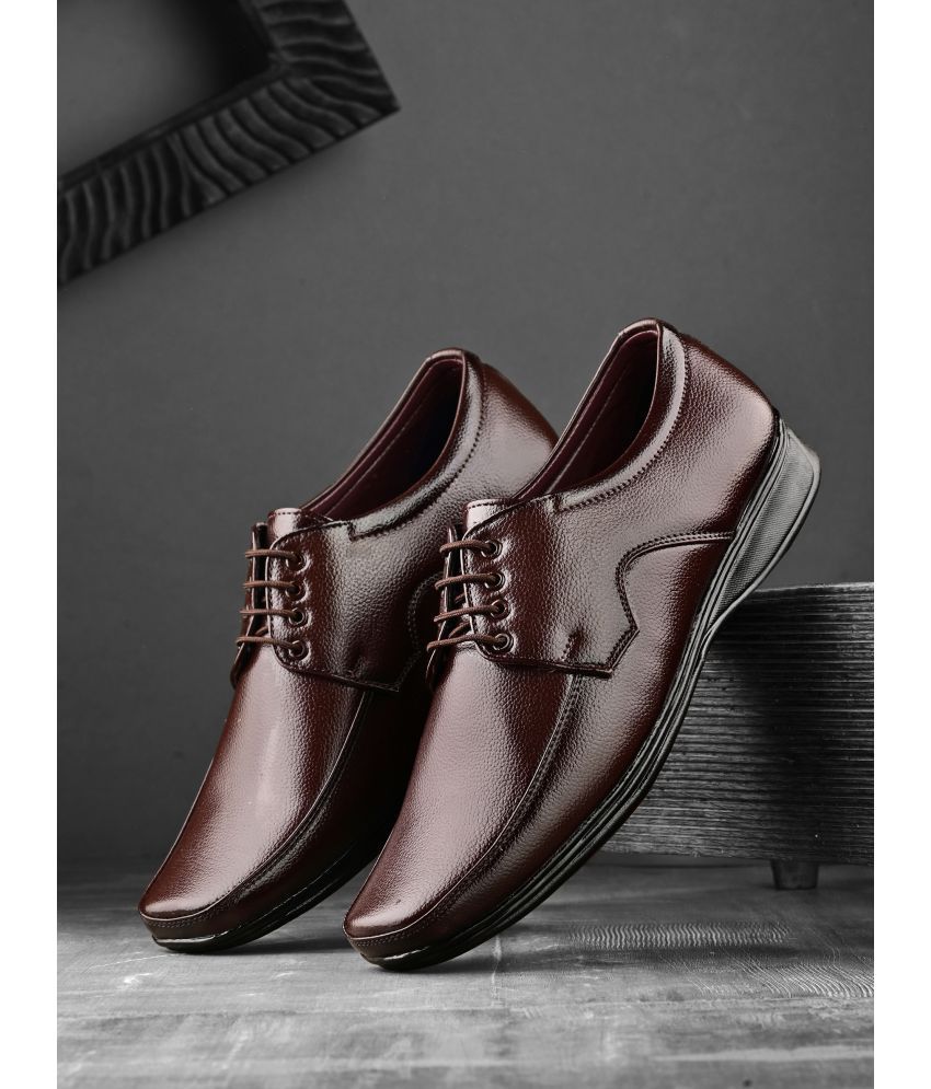     			Bucik Brown Men's Derby Formal Shoes