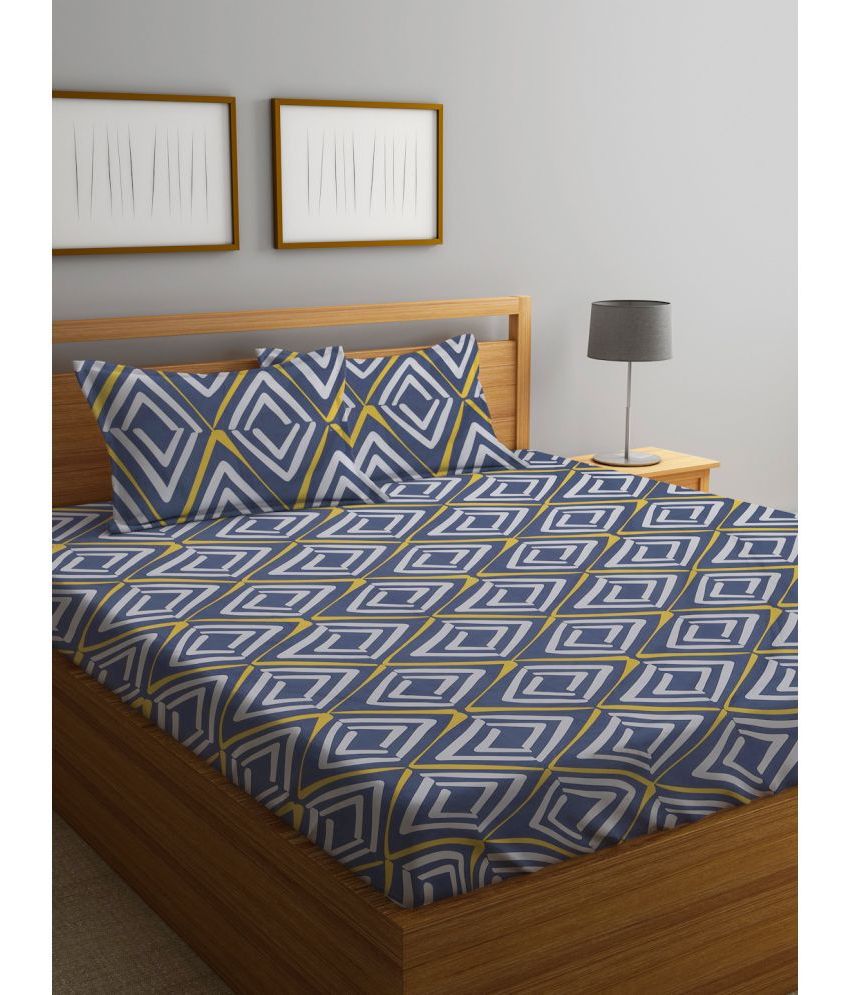     			Klotthe Poly Cotton Geometric 1 Double King Size Bedsheet with 2 Pillow Covers - Multicolor