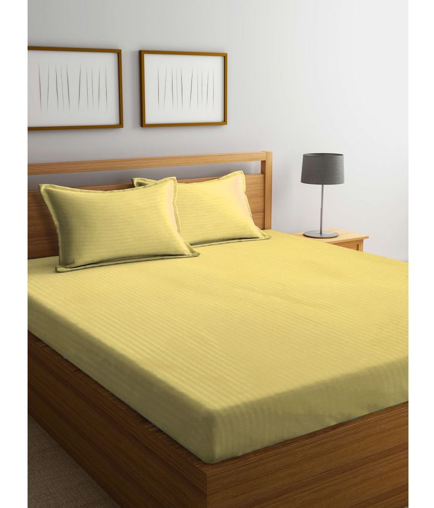     			Klotthe Poly Cotton Horizontal Striped 1 Double King Size Bedsheet with 2 Pillow Covers - Yellow