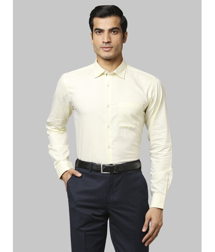     			Park Avenue 100% Cotton Slim Fit Self Design Full Sleeves Men's Casual Shirt - Yellow ( Pack of 1 )