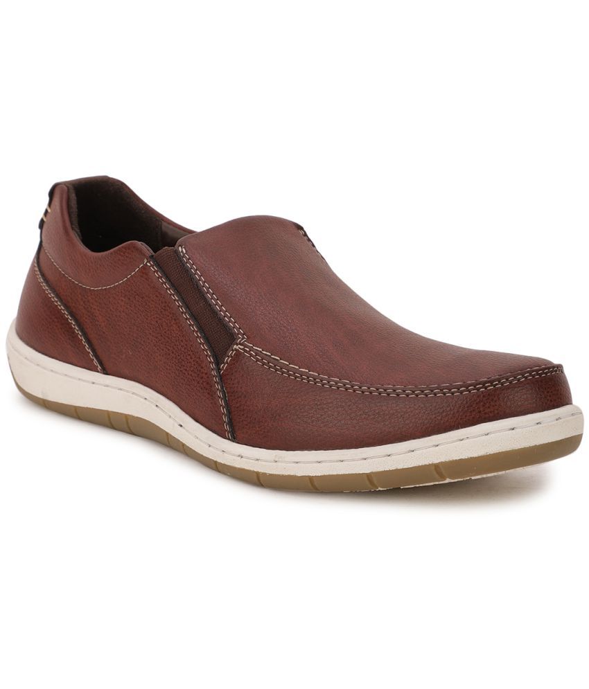     			Bata Brown Men's Slip-on Shoes