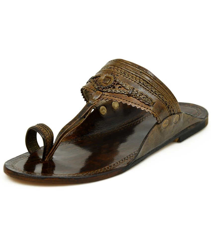     			STEPFOX Brown Men's Kolhapuris