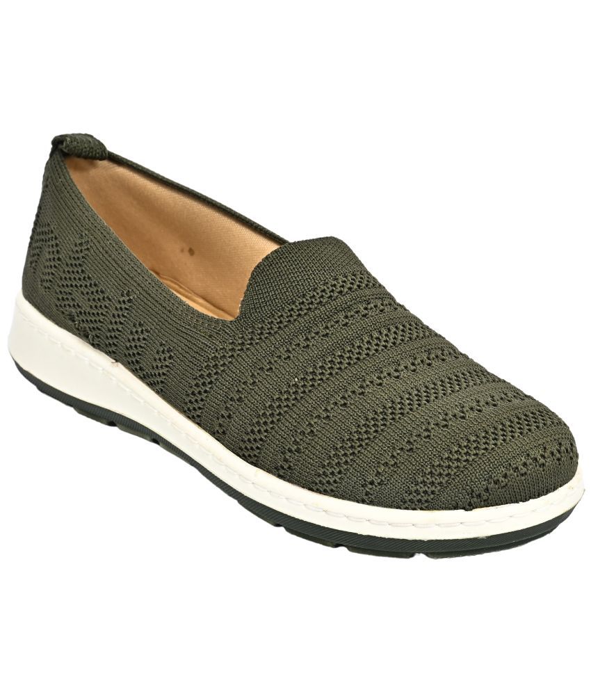     			Inblu Olive Women's Slip On