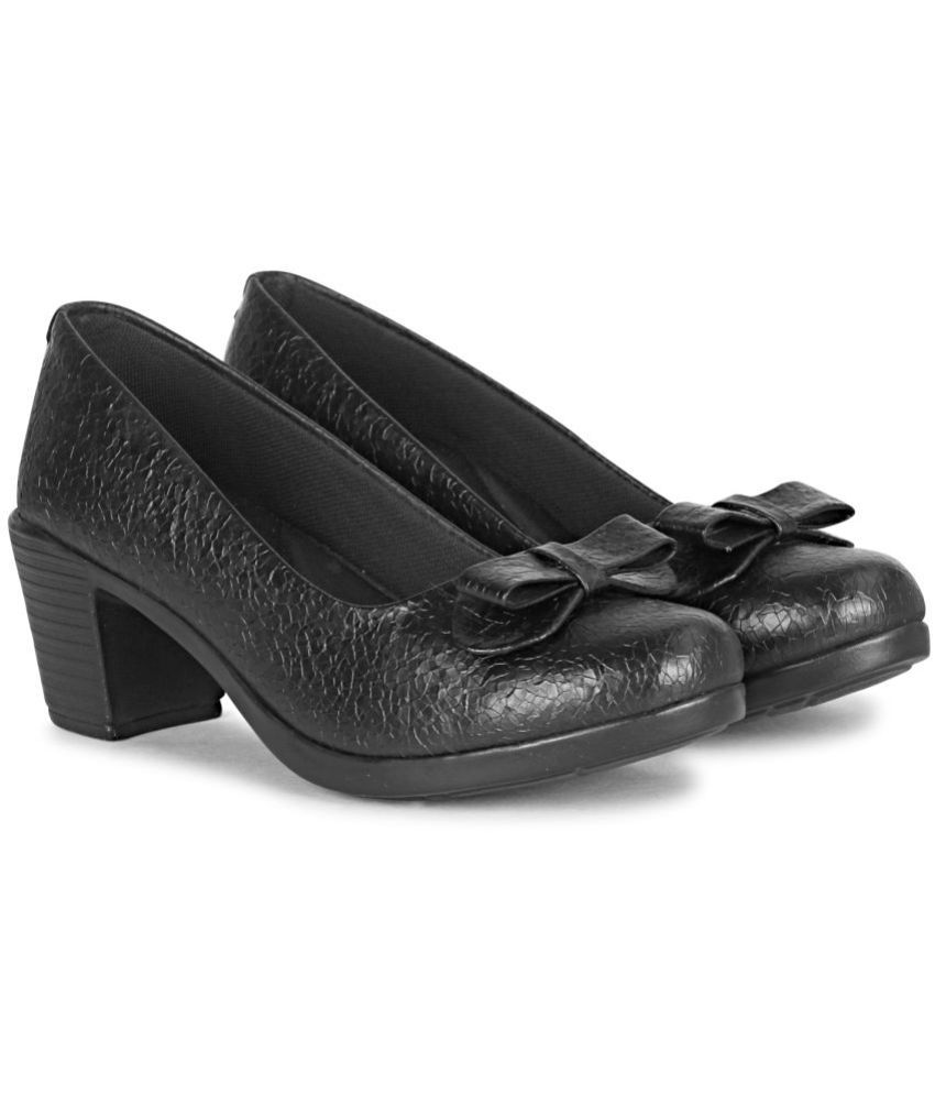     			Commander Shoes Black Women's Pumps Heels