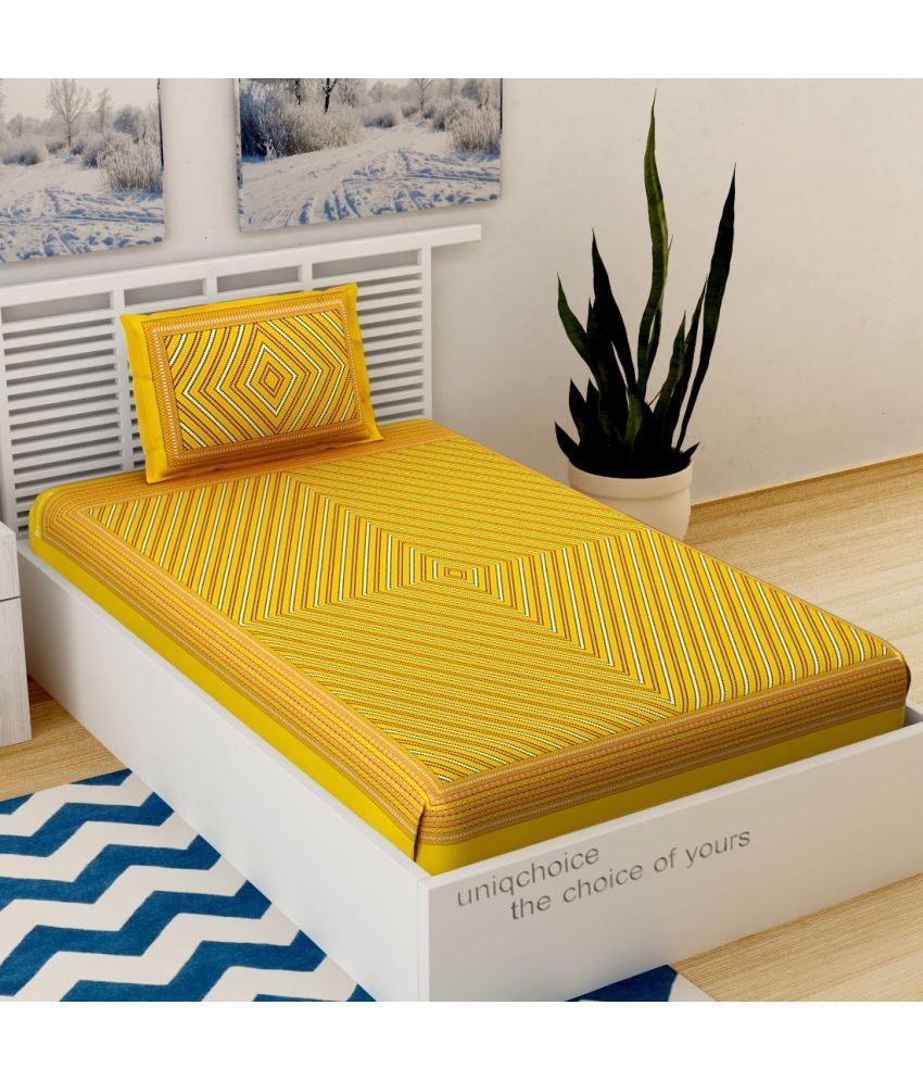     			Uniqchoice Cotton Abstract 1 Single Bedsheet with 1 Pillow Cover - Yellow