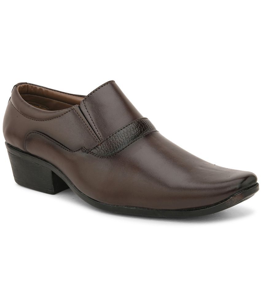     			Sir Corbett Brown Men's Slip On Formal Shoes