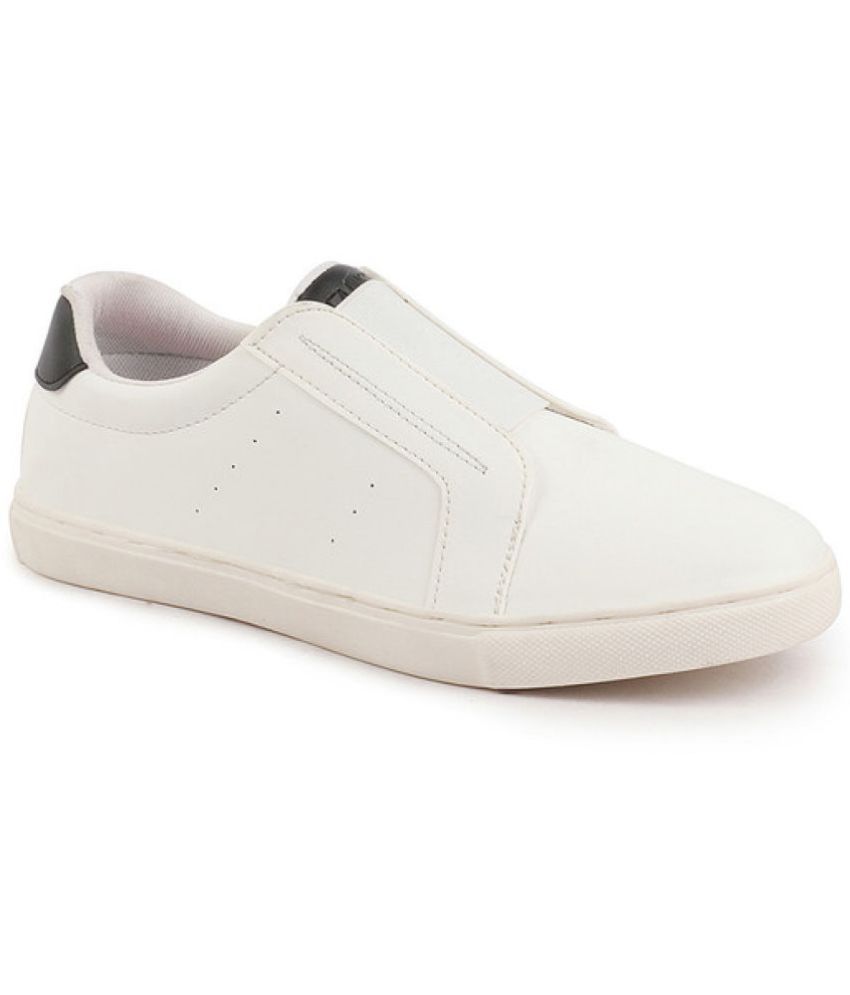     			Fausto White Women's Sneakers