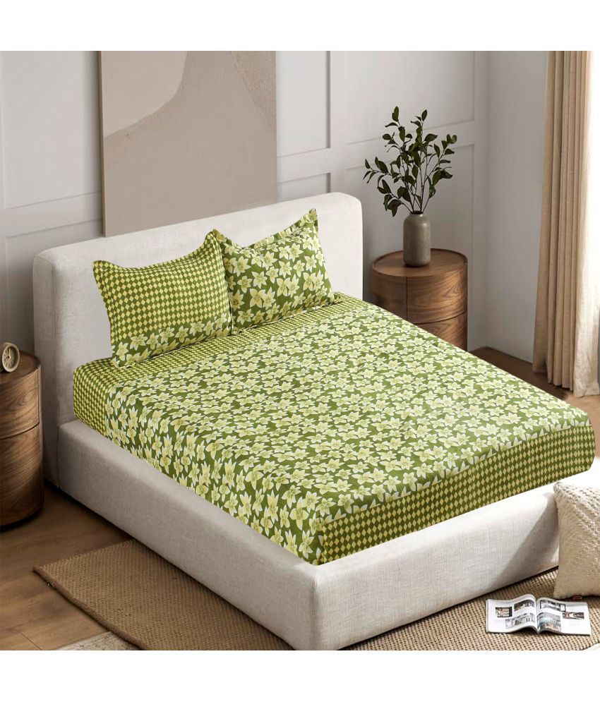     			Valtellina Poly Cotton Floral 1 Double Bedsheet with 2 Pillow Covers - Green