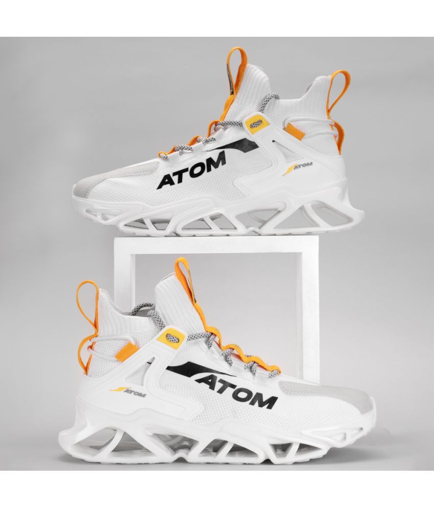     			atom Hollow Man White Men's Sneakers