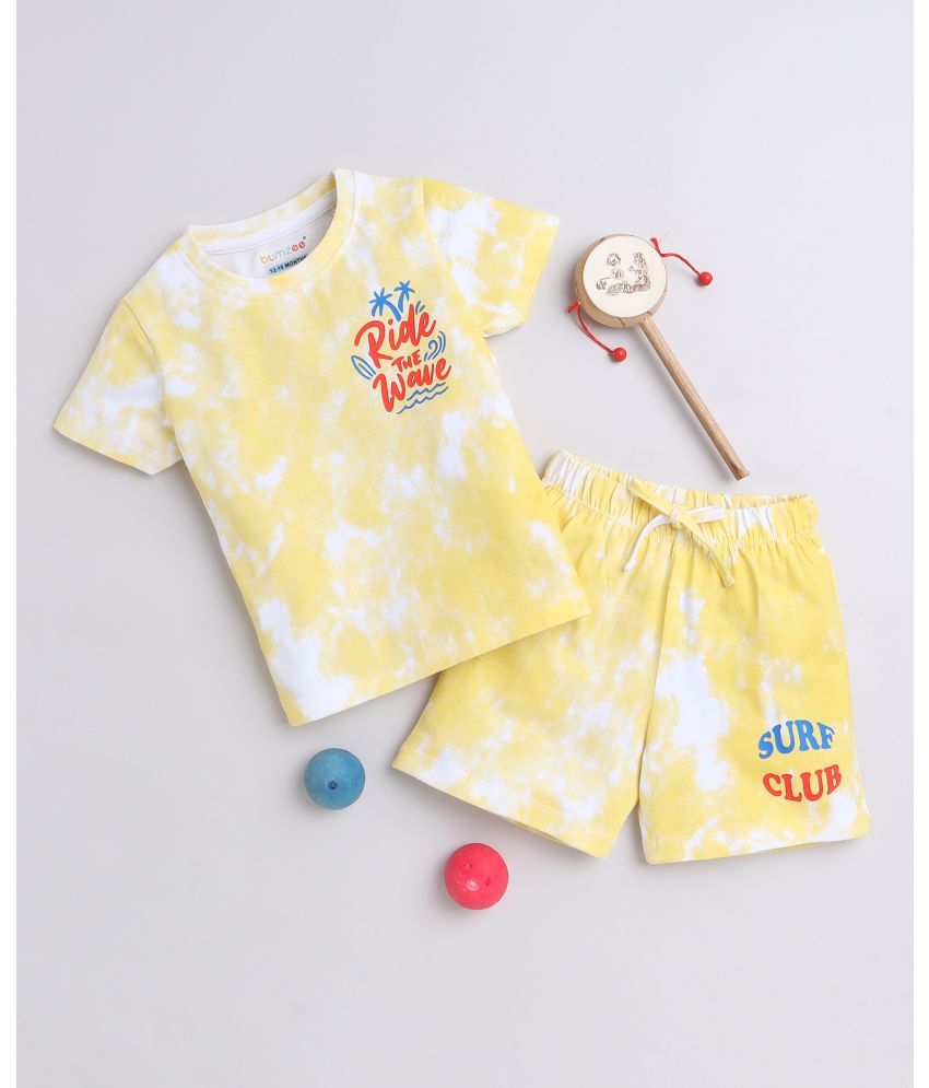     			BUMZEE Pack of 2 Baby Boys 100% Cotton Tshirt & Short set ( Yellow )