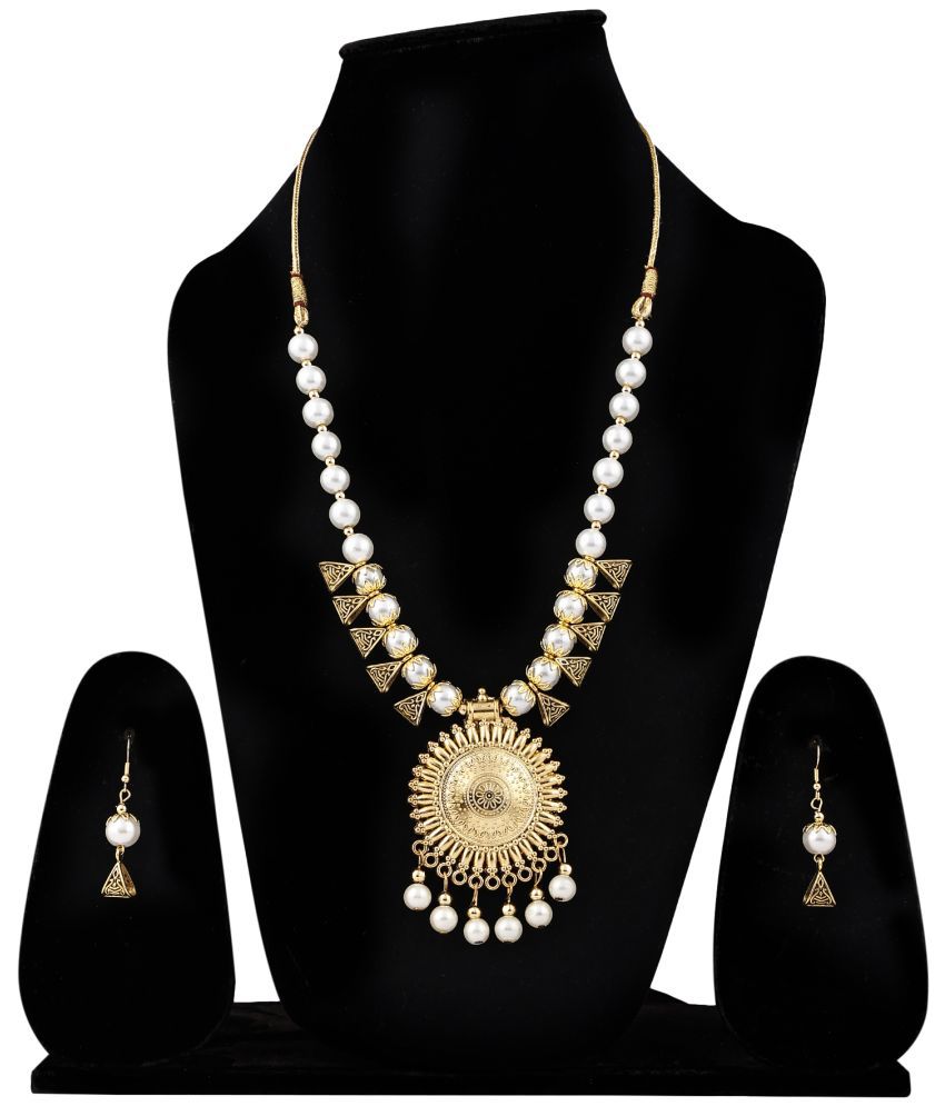     			Sunhari Jewels White Alloy Necklace Set ( Pack of 1 )