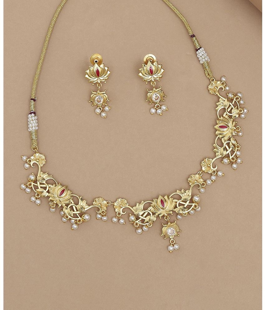     			Voylla Gold Brass Necklace Set ( Pack of 1 )