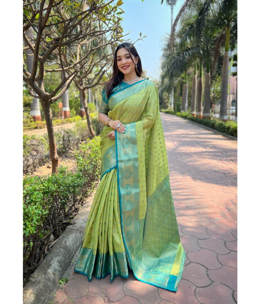     			ELITE WEAVES Tissue Woven Saree With Blouse Piece - Green ( Pack of 1 )