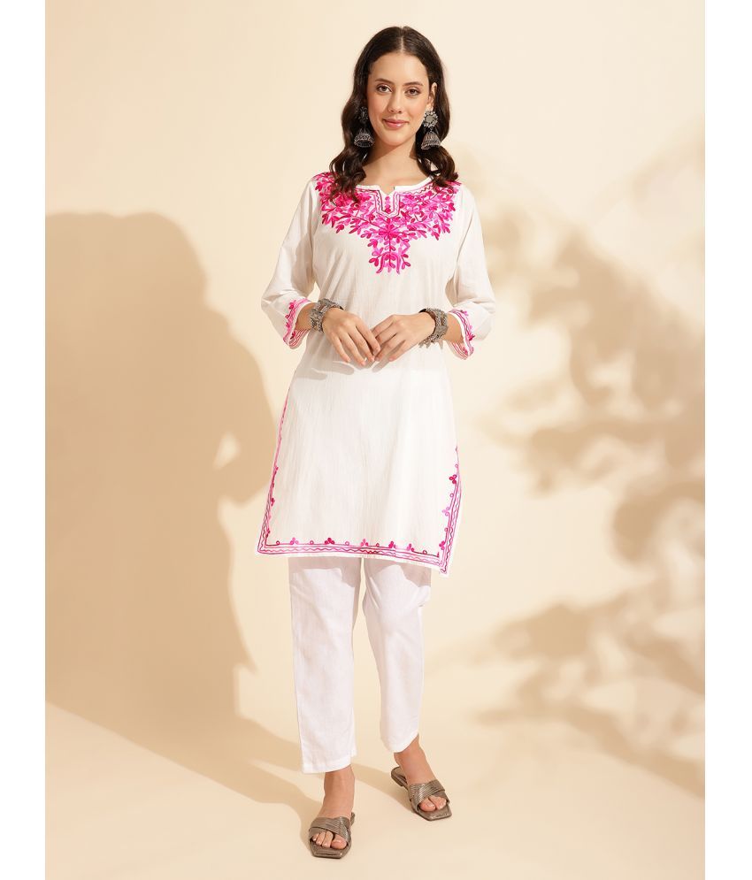     			Queenley Cotton Embroidered Straight Women's Kurti - Cream ( Pack of 1 )