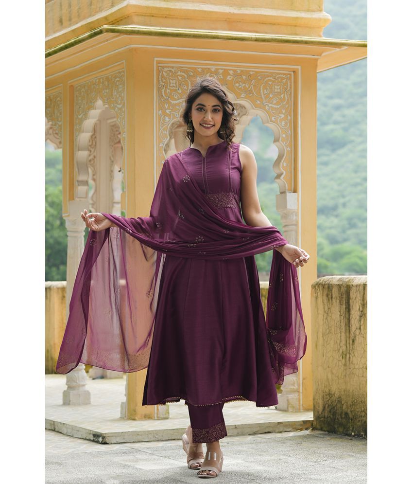     			Vaamsi Silk Blend Solid Kurti With Pants Women's Stitched Salwar Suit - Purple ( Pack of 1 )