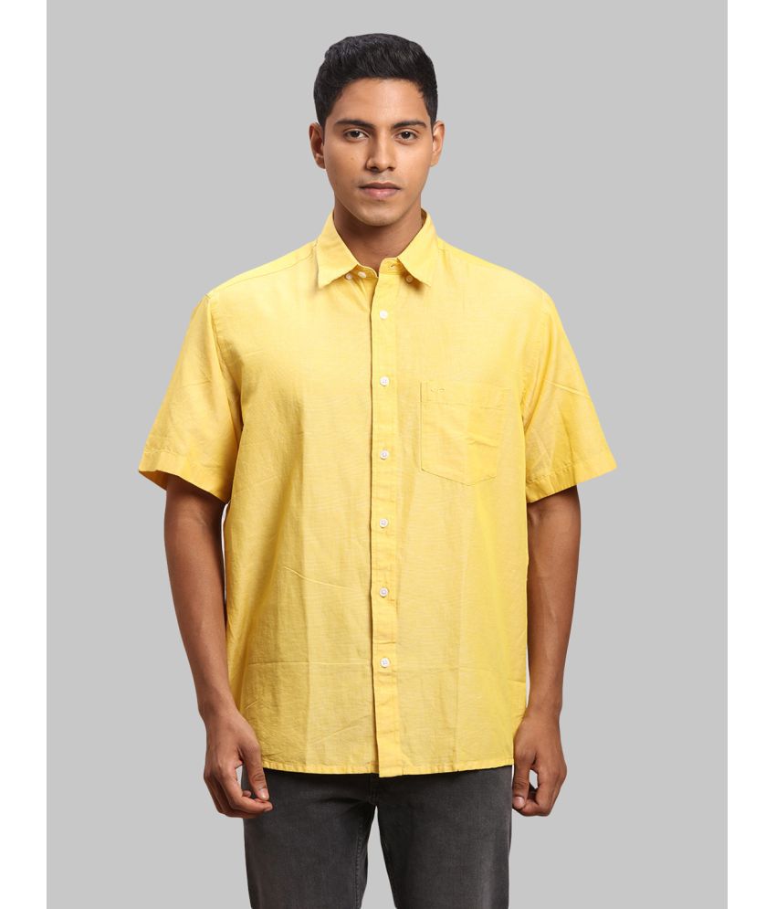     			Colorplus Cotton Blend Regular Fit Self Design Half Sleeves Men's Casual Shirt - Yellow ( Pack of 1 )